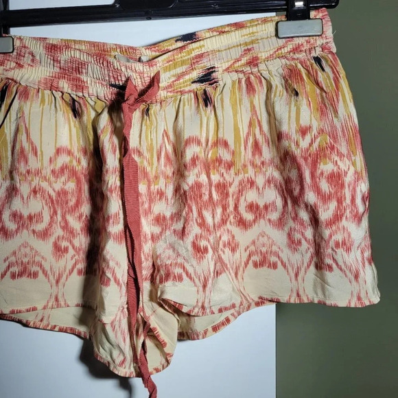 ❤️ 3 for $35 JOIE aztec tribal print drawstring shorts silk red yellow medium - Picture 3 of 7